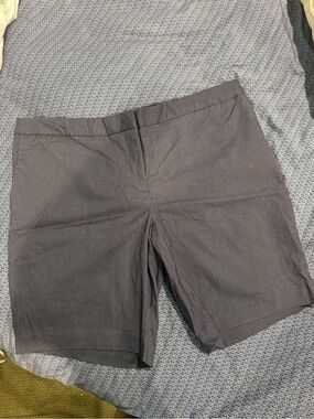 Mario Serrani Navy Tailored Women's Bermuda Shorts